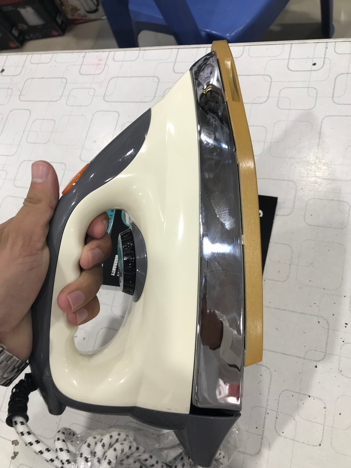 Silver Crest SC-1177AF Heavy Weight Luxury Dry Iron (1000W)